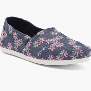 NEW WITH TAGD Toms Alpargata Women's Floral Canvas Slip-Ons - Multicolor